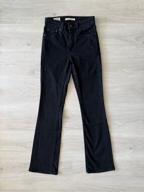 Levi’s 725 High Rise Bootcut Black Jeans